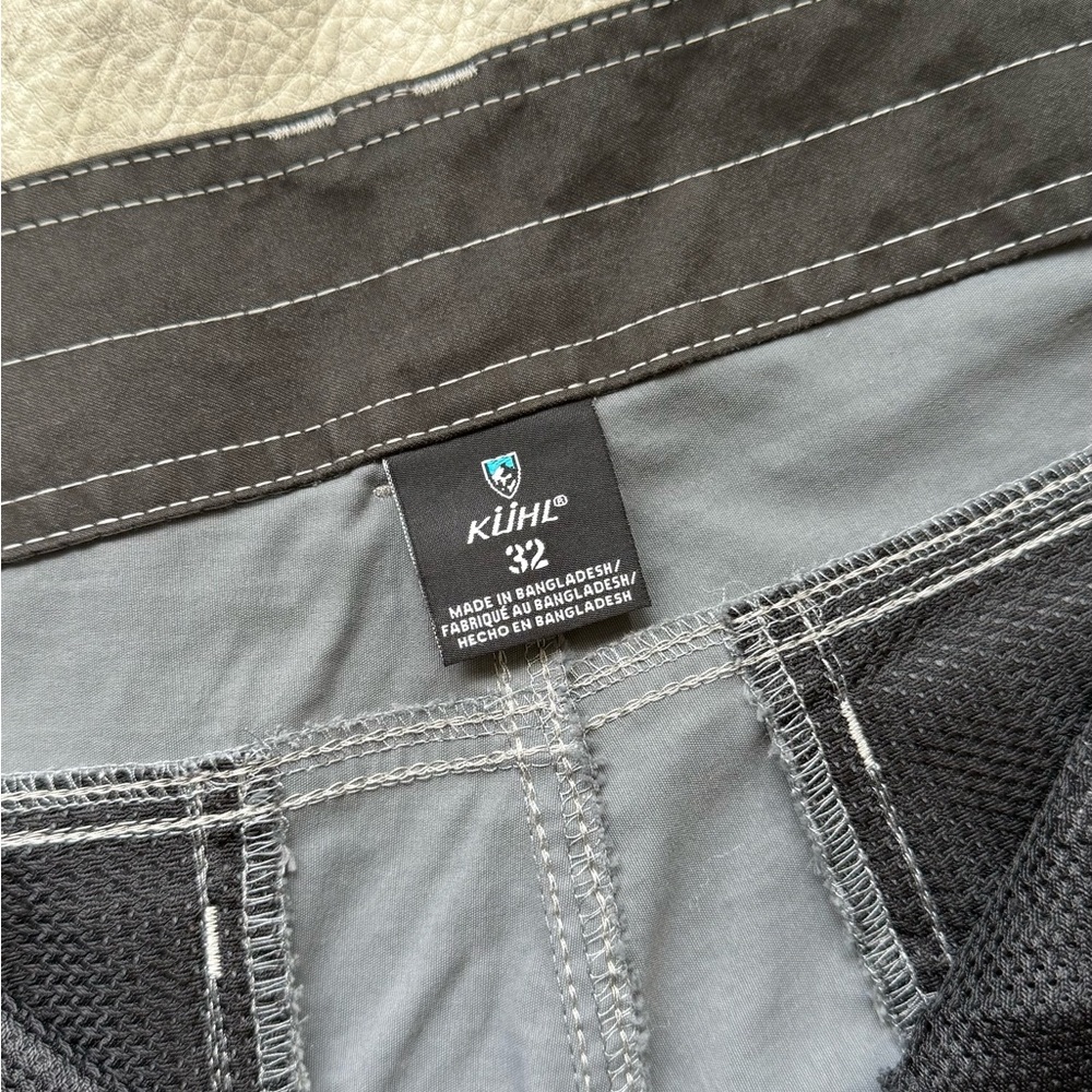 Kuhl Renegade Short men’s 32” - Picture 4 of 5